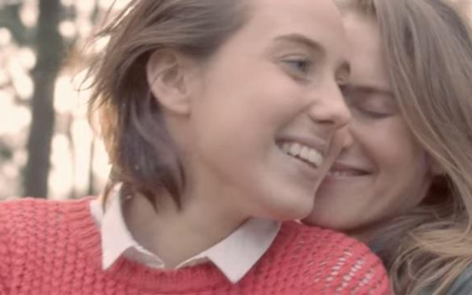 Spot promujący związki partnerski na antenie TVP