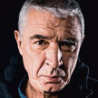 Stasiuk: Oberki i modlitwa, czyli fuzja polskości