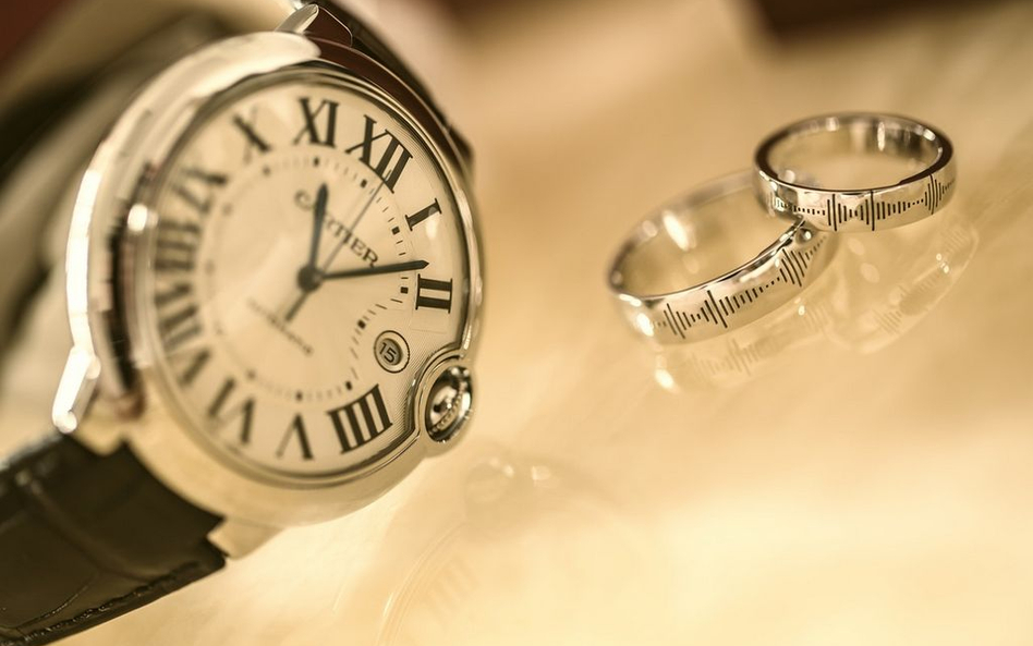 Właściciel Cartiera, IWC i Dunhilla stawia na e-handel
