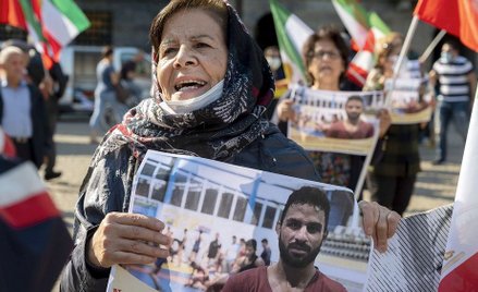 Protest w Amsterdamie przeciwko skazaniu Navida Afkariego