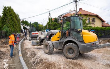 Remont sieci wodociągowej spowoduje wydłużenie terminu ukończenia przebudowy ul. Lisiej o około 3 mi
