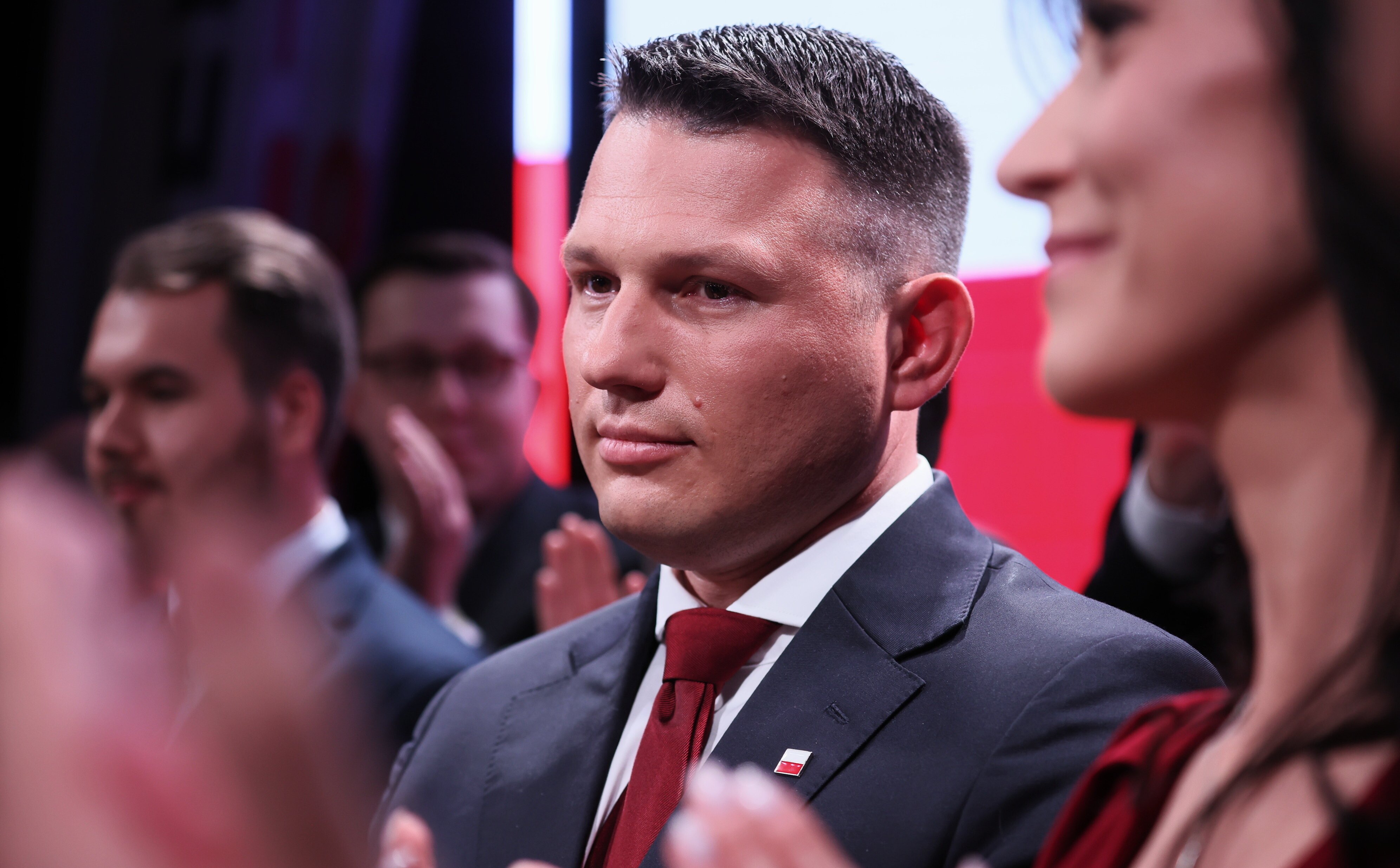 Konfederacja chce wykorzystać swoje „pięć minut”. W co rzeczywiście gra Mentzen?
