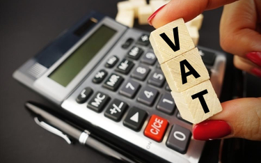 Czy wykorzystanie zewnętrznych zasobów wpływa na rozliczenia VAT