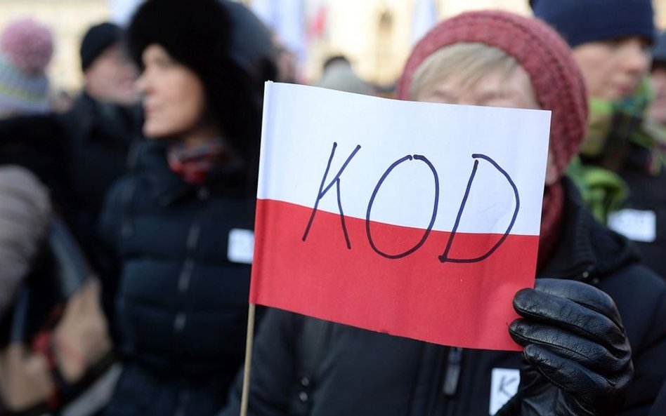 Sąd Apelacyjny: "Solidarność" musi przeprosić KOD