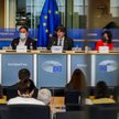 Europarlamentarna komisja będzie badać sprawę Pegasusa przez rok