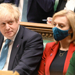Premier Boris Johnson i szefowa dyplomacji Liz Truss (druga od prawej) kształtują politykę zagranicz