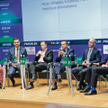 W debacie otwierającej Forum wzięli udział (od prawej): Rafał Benecki, główny ekonomista ING Banku Ś