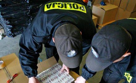 Policja: Przestępcy coraz częściej czerpią zyski z oszustw gospodarczych