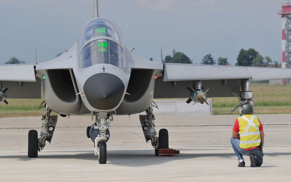 Bojowy M-346 Fighter Attack jest w polskim zasięgu