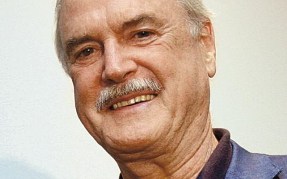 Piłka nożna od A do Z – z Johnem Cleese