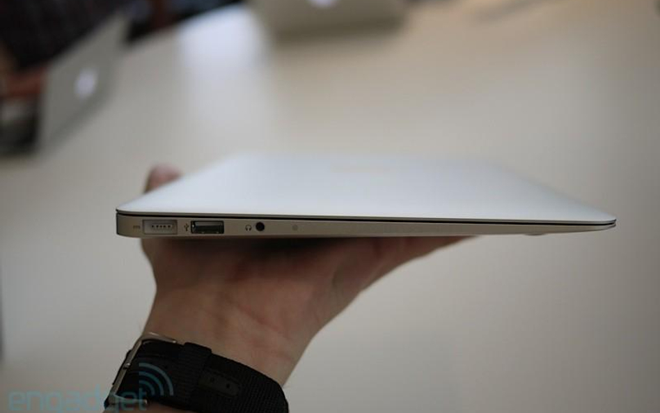 Ultrabooki zdobywają rynek laptopów