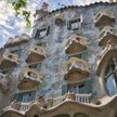 Casa Battló powstała w latach 1904-1906 jako prywatną rezydencję przedsiębiorcy Josepa Batlló.