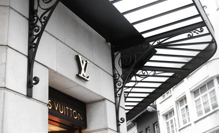 Butik Louis Vuitton.