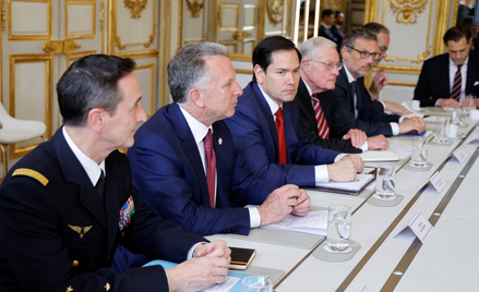 17 kwietnia Ukraina, Stany Zjednoczone, Francja, Wielka Brytania i Niemcy przeprowadziły w Paryżu ro
