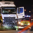 Ukradł ciężarówkę i ranił osiem osób. Policja mówi o akcie terroryzmu