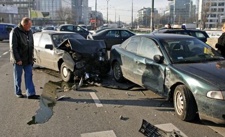 Zniesienie sankcji za brak OC podniesie ceny polis