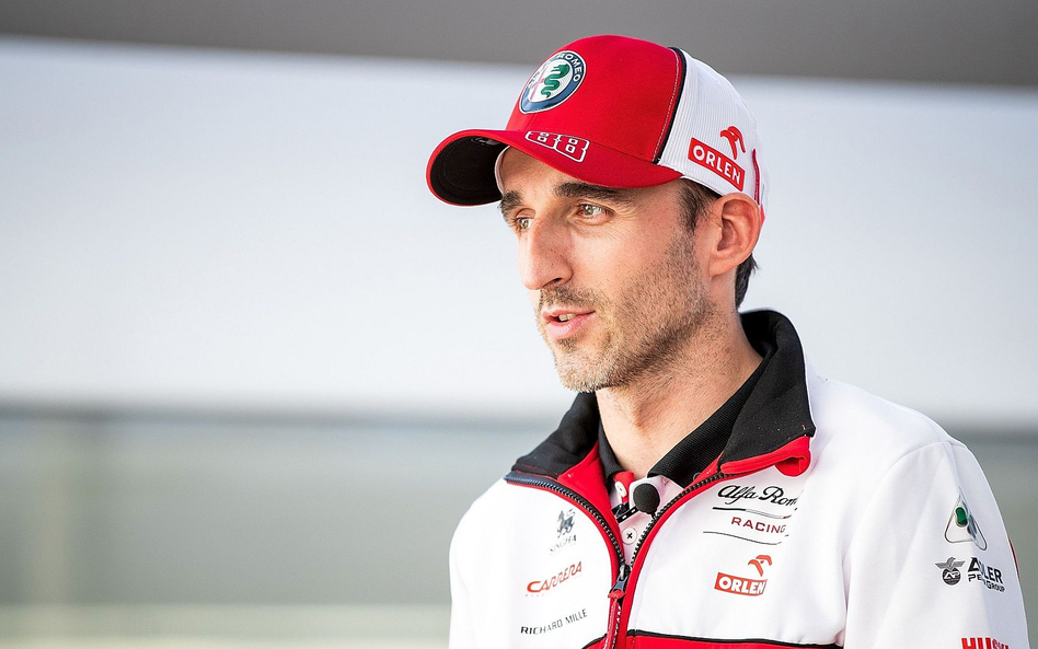 Robert Kubica: Obecność na wszystkich wyścigach Formuły 1 przez ponad 20 weekendów, ale bez startowa