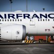 Air France-KLM traci w I kwartale, zmniejszy załogę