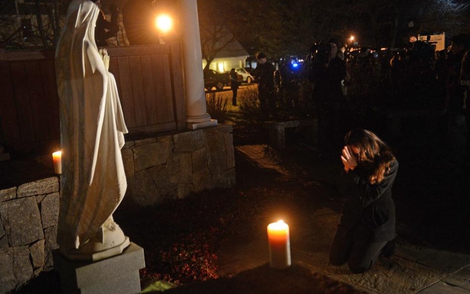 Stany Zjednoczone: Strzelanina w szkole, są ofiary śmiertelne