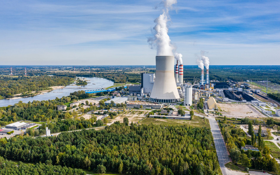 W ostatni dzień maja OZE zabezpiecza 50 proc. naszego zapotrzebowania na energię
