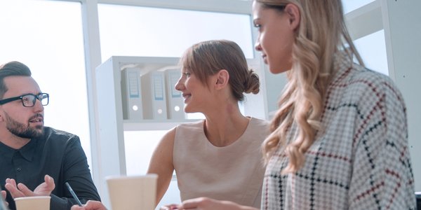 Pakiety medyczne dla firm – jak wpływają na absencję i produktywność pracowników?