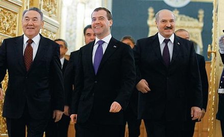 Prezydenci Kazachstanu, Rosji i Białorusi przybywają na spotkanie w Wielkim Pałacu Kremlowskim