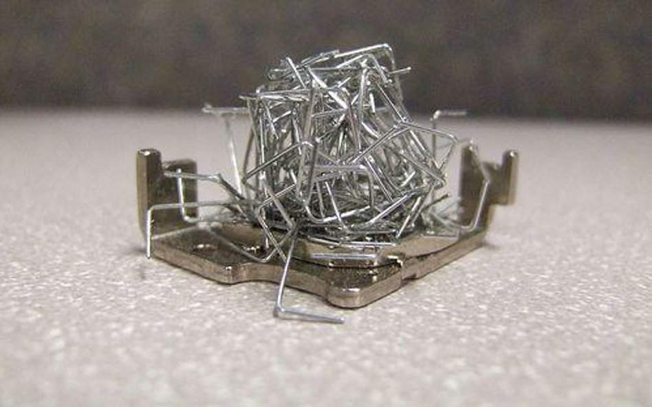 Wrocławski Drumet produkuje m. in. taśmy do zszywek (autor zdjęcia: HighgrovePangolin)