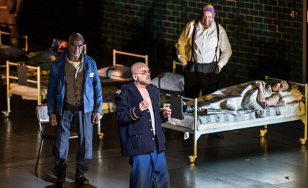 Warlikowski w Londynie: Wyjątkowa opera więzienna