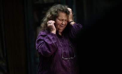 Anna Dymna w spektaklu Teatru TV "Królowa miłości" w reżyserii Moniki Czajkowskiej, mat. prasowe TVP