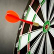 Darts, czyli rzutki: z pubu do pałacu