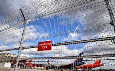 Rosyjakie samoloty na lotniszku Szeremietiewo pod Moskwą