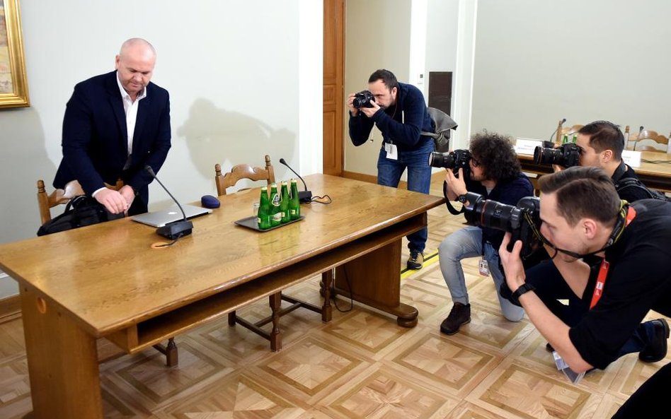 Były szef CBA Paweł Wojtunik zeznawał przed komisją śledczą 24 stycznia