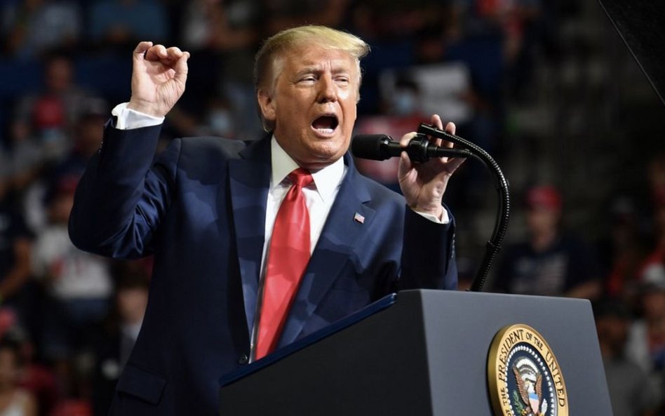 Donald Trump: Aresztuję każdego, kto zniszczy pomnik