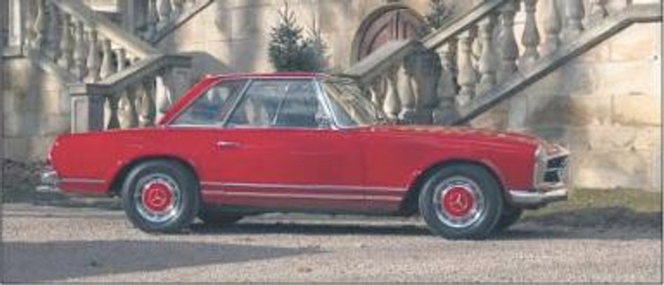 Ten egzemplarz Mercedesa 230 SL z 1966 roku pochodzi z Kalifornii, jest po kompletnej restauracji i 