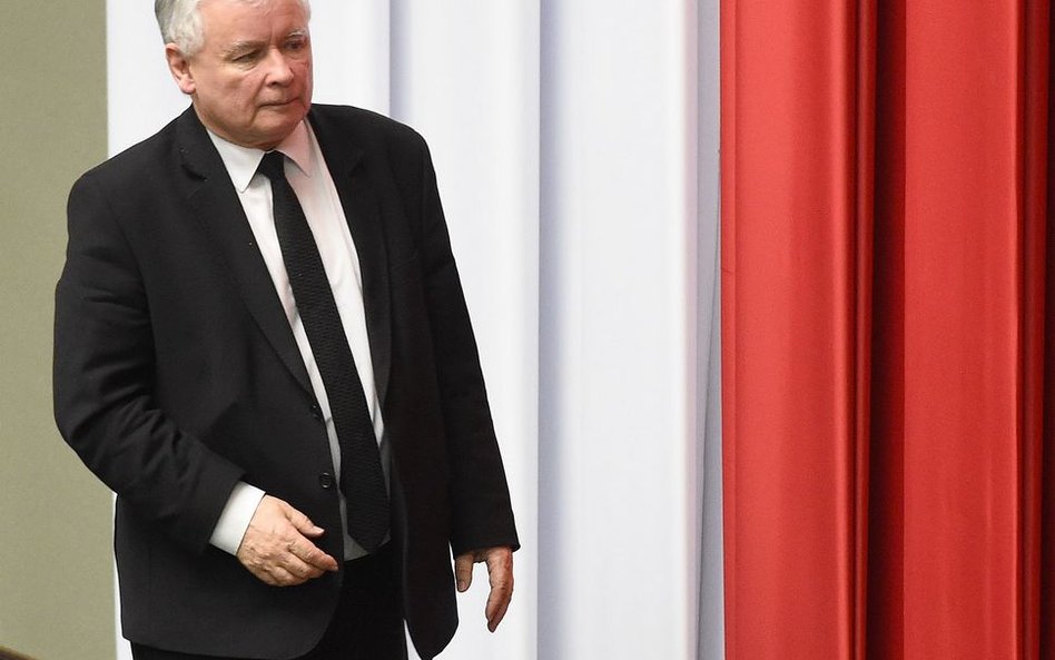 Po sporze o TK Jarosław Kaczyński może być bardziej pewny lojalności prezydenta i premiera