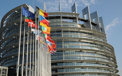 PE chce więcej pieniędzy na walkę z bezrobociem w budżecie UE na 2018 r.
