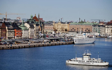 Podatek bankowy w Szwecji pójdzie na obronę