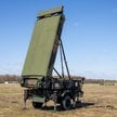 Mobilny radar wielozadaniowy AN/TPS-80 (G/ATOR) w bazie wojskowej Szawle na Litwie (fot. ilustracyjn