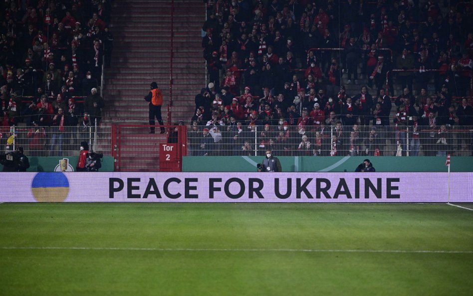 Apel o pokój na stadionie FC Sankt Pauli