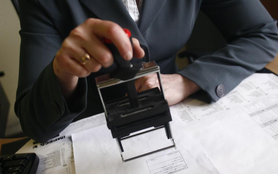 1 mld zł oszczędzą, zdaniem MG, rocznie przedsiębiorcy dzięki zmniejszeniu biurokracji
