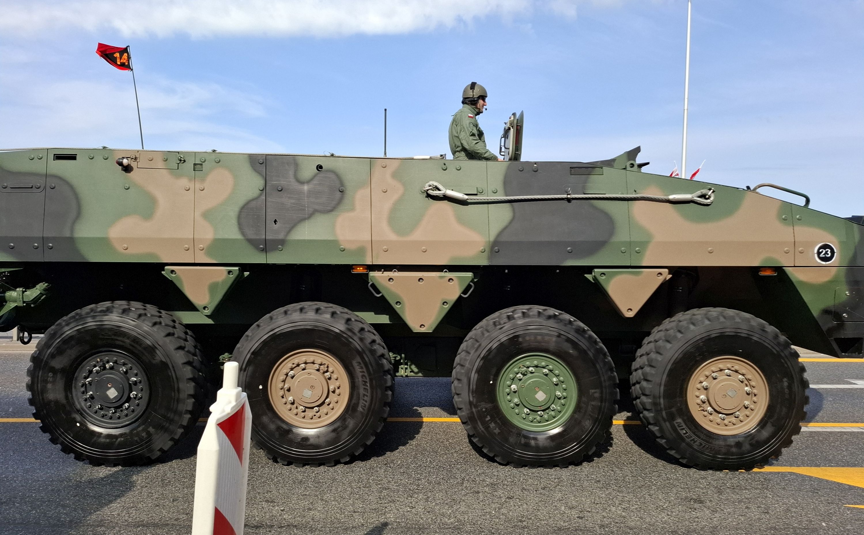 EKG. Ekonomiści na tropie źródeł finansowania wydatków na obronność