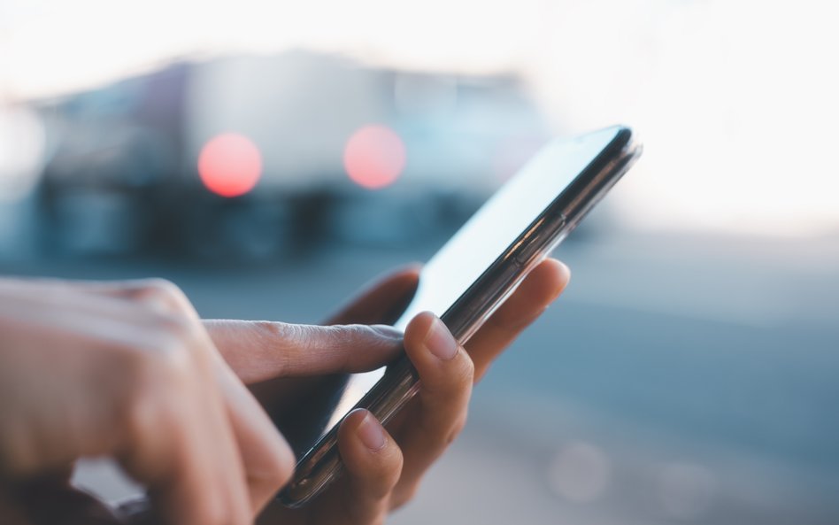 Australia wprowadzi prawo do ignorowania telefonów szefa. Pracodawcy niezadowoleni