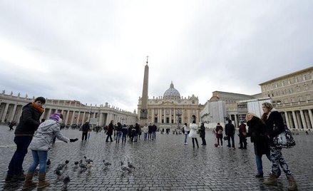 Watykan: deficyt finansowy