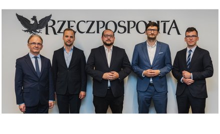 Uczestnicy debaty „Sięgnąć po nieosiągalne. W jaki sposób ekosystem innowacyjnych spółek może pobudz