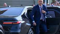 Nawet bliscy doradcy Karola Nawrockiego nie mają często wiedzy o tym, co zamierza i co zdecydował.