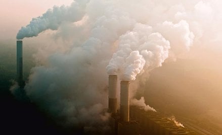 Czysta energia, brudna geopolityka – zmiana globalnego układu sił