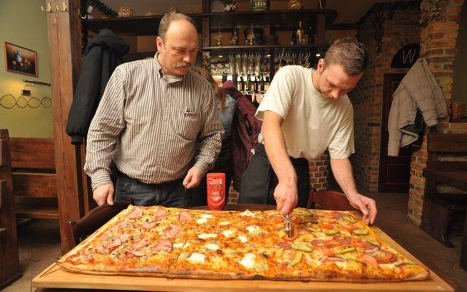 Metrowa pizza ze