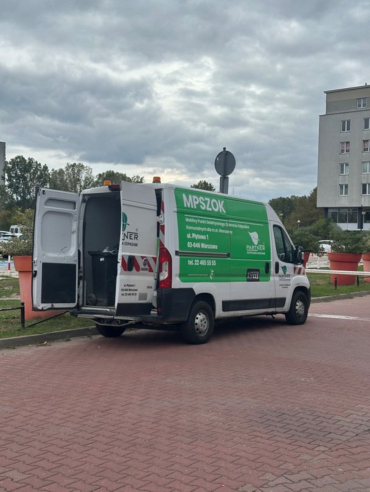 Dla wygody mieszkańców zużytą odzież i tekstylia można oddać w mobilnych PSZOK-ach