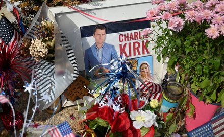 Charlie Kirk został śmiertelnie postrzelony podczas przemówienia do grupy studentów Uniwersytetu Uta