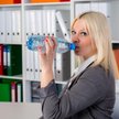 Napoje dla pracownika zwolnione z PIT